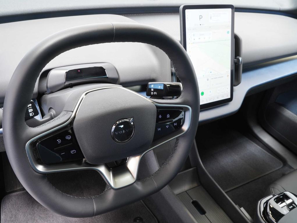 Volvo EX30
