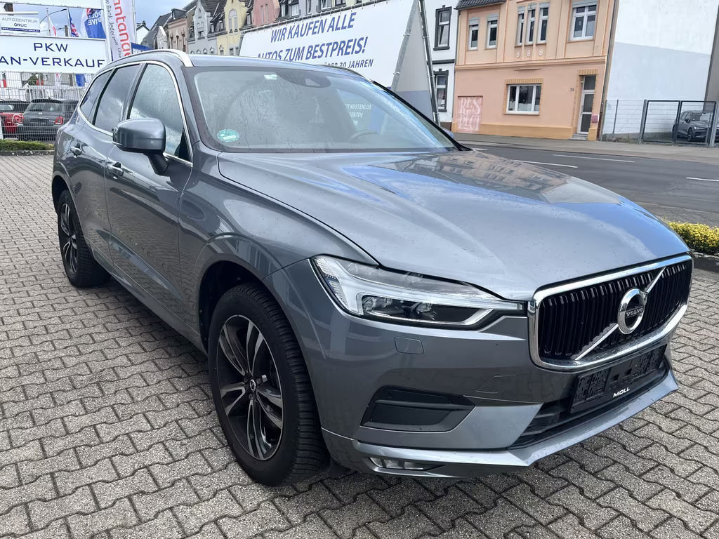 Volvo XC60 Momentum