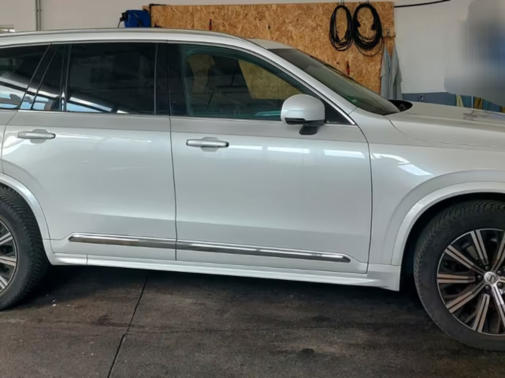 Volvo XC90 AWD Plus Bright