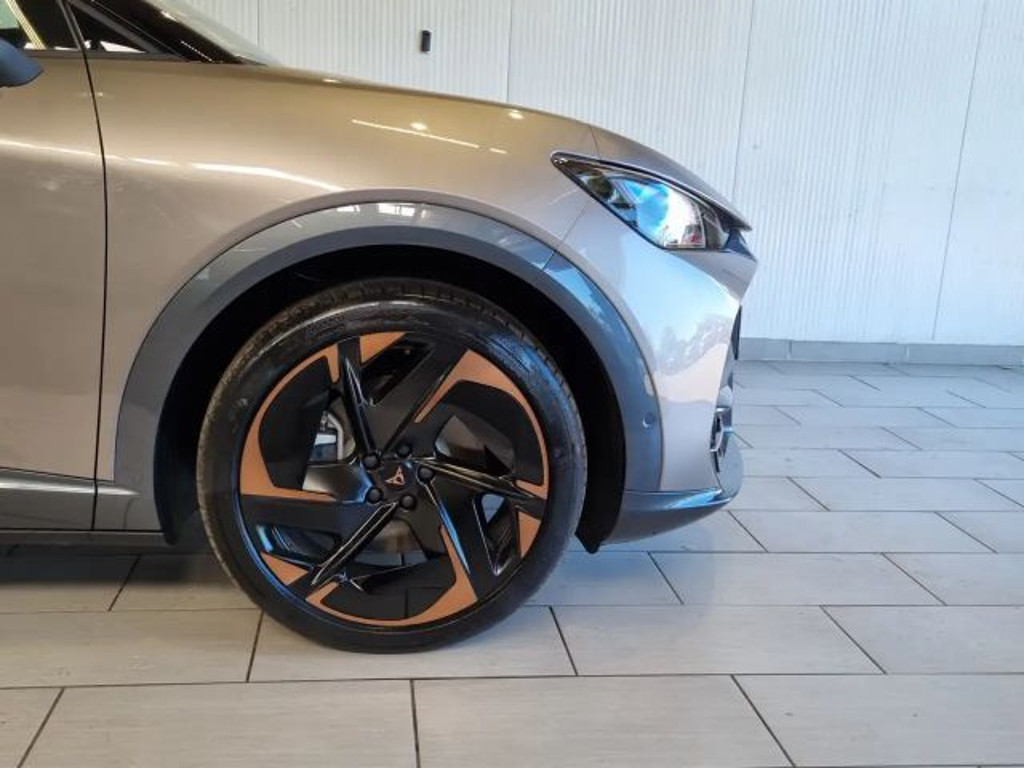 Cupra Tavascan