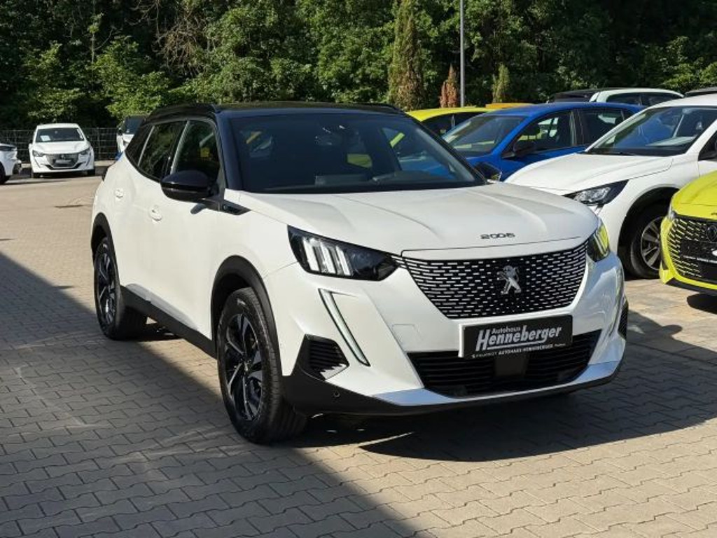 Peugeot e-2008