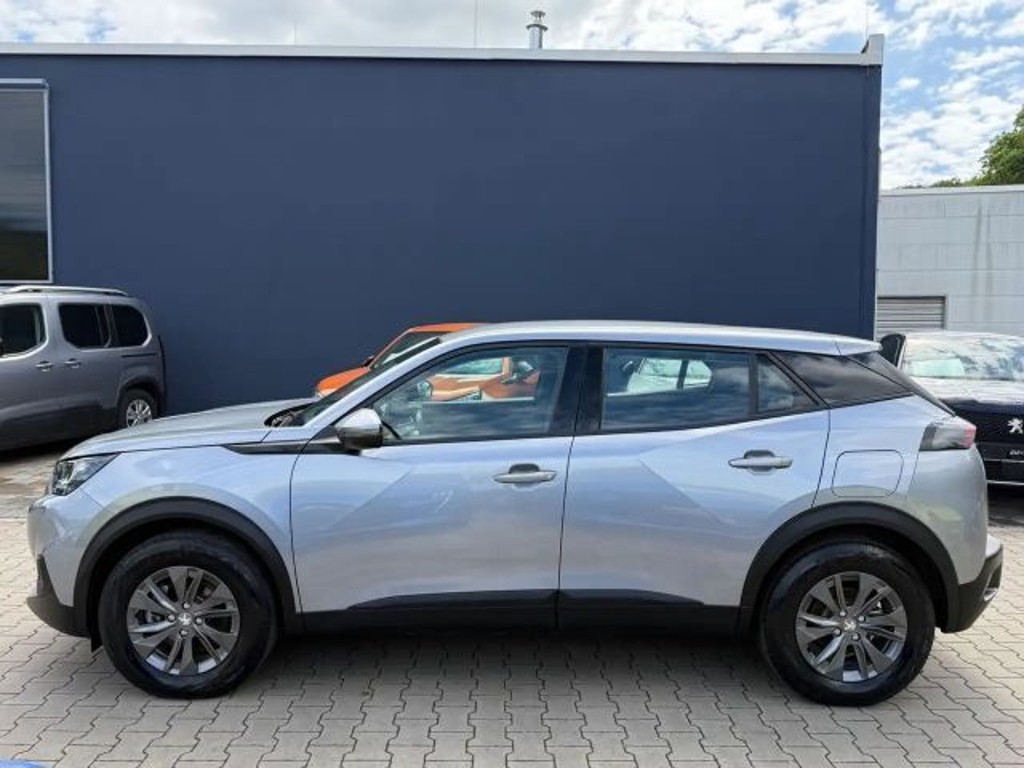 Peugeot e-2008