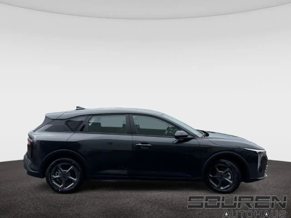 Kia K4
