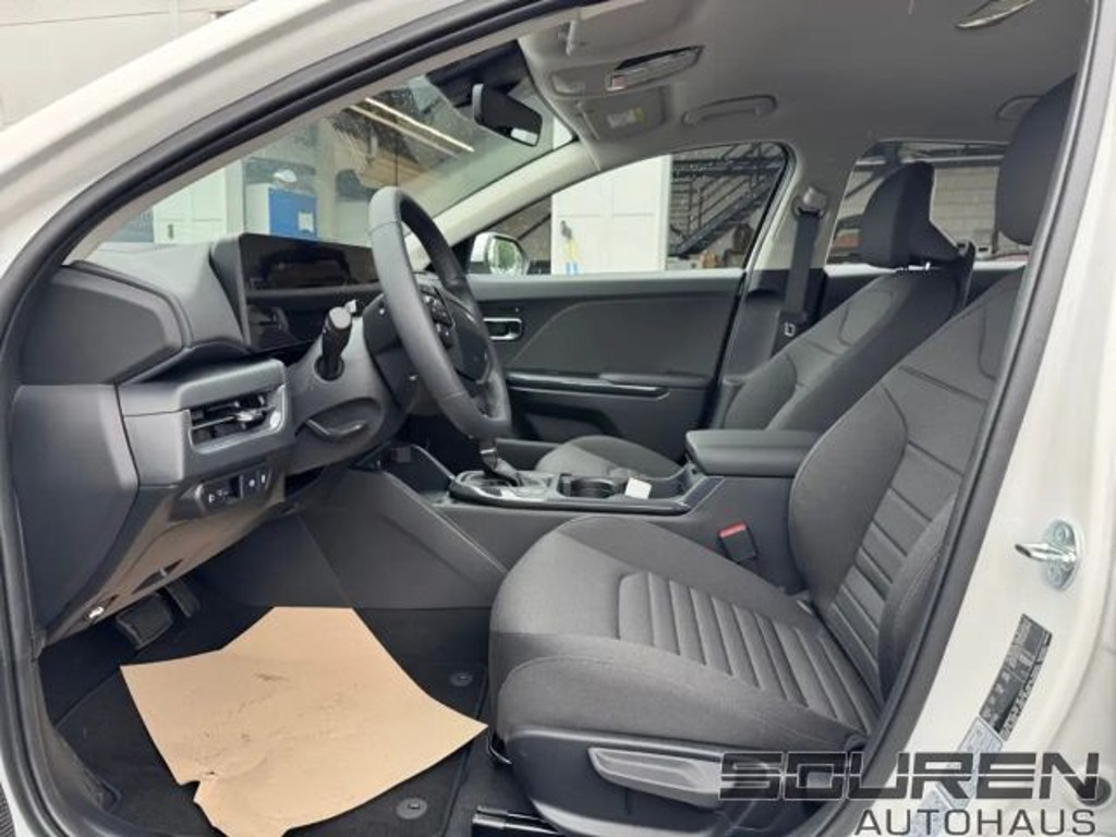 Kia K4