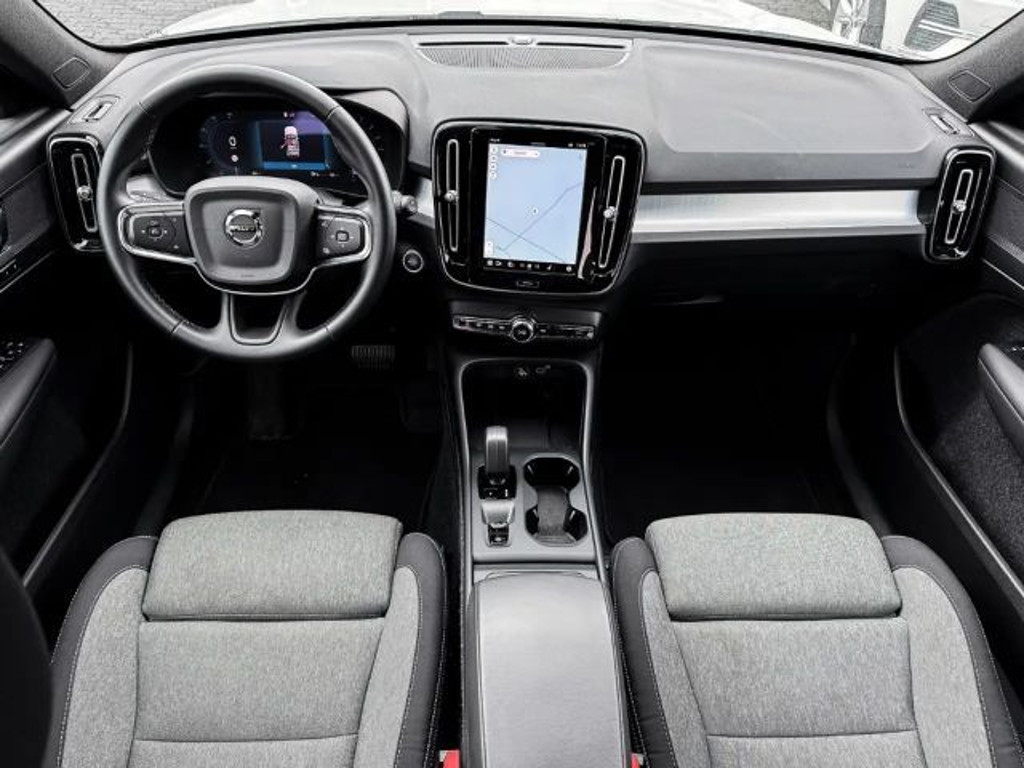 Volvo XC40 Core