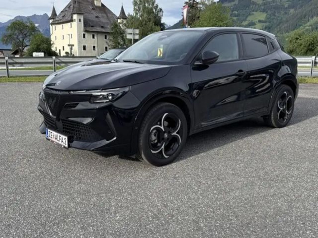 Alfa Romeo Junior Ibrida
