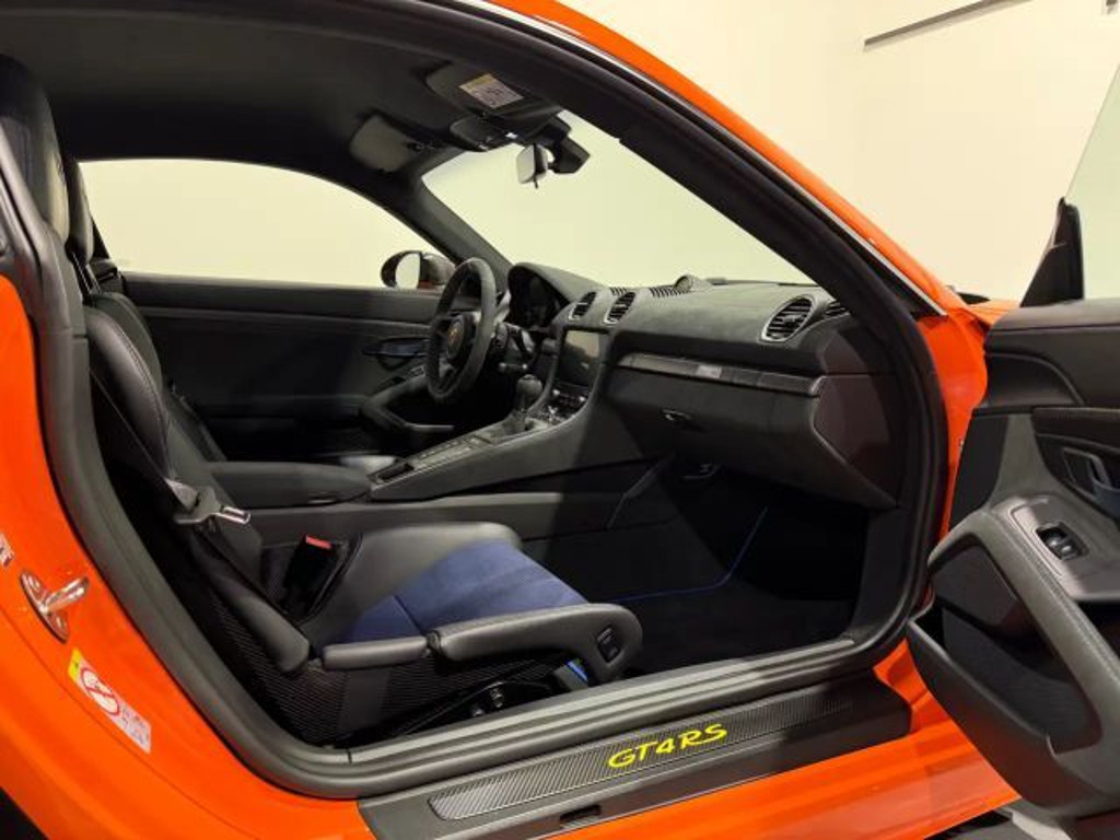 Porsche Cayman