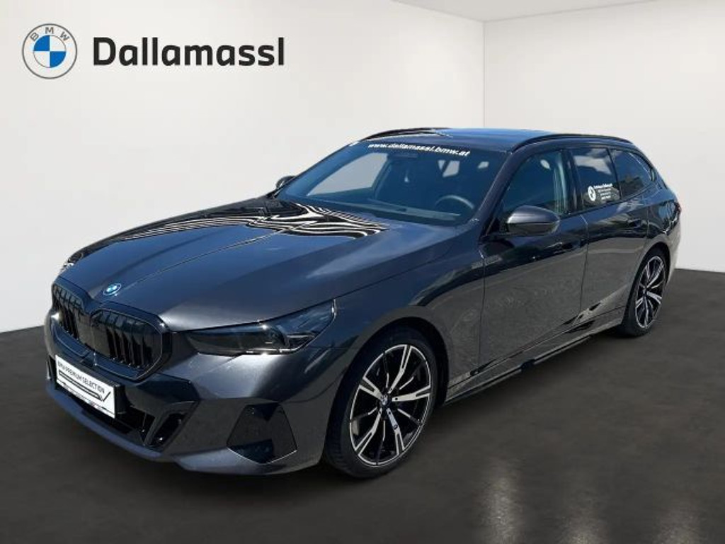 BMW i5 eDrive40