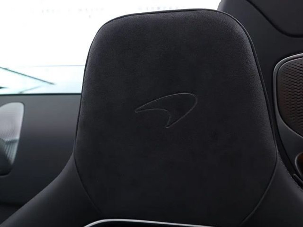McLaren Artura