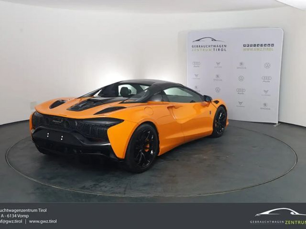 McLaren Artura