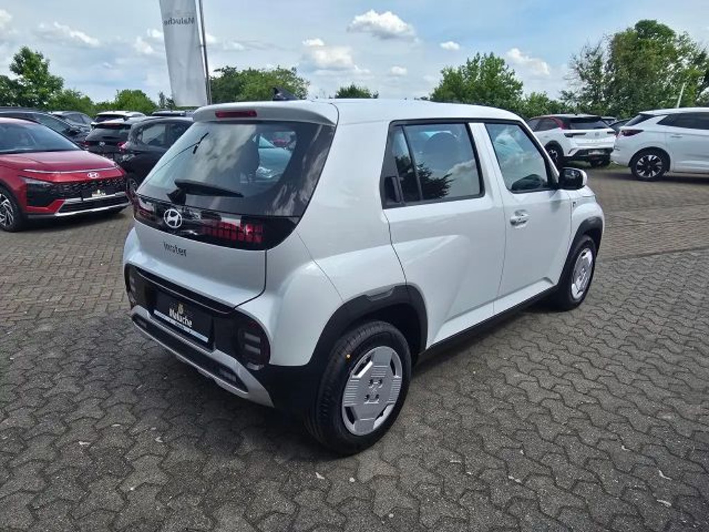 Hyundai INSTER