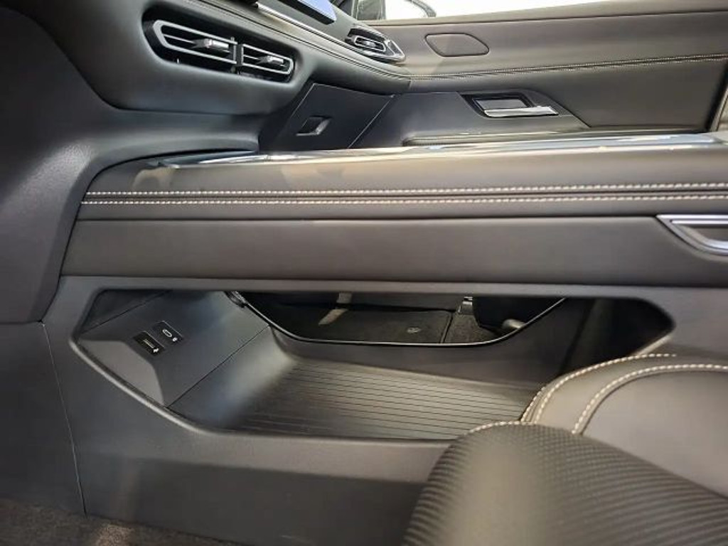 Mazda 6e