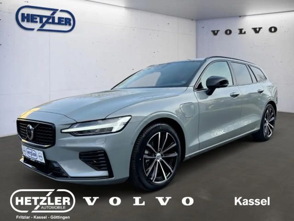 Volvo V60 AWD T8 Hybrid Recharge Plus Dark