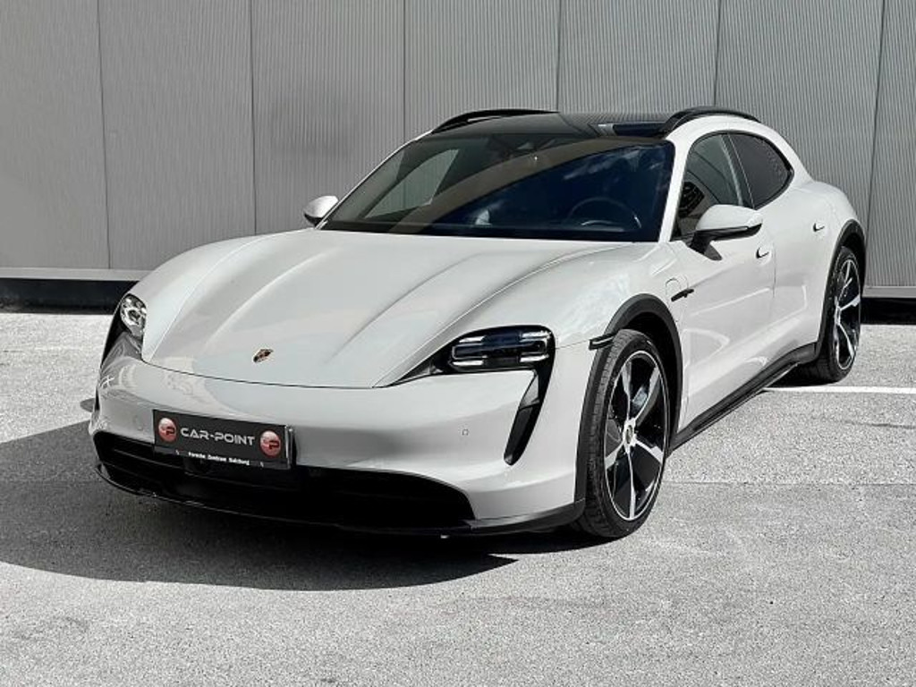 Porsche Taycan Cross Turismo 4