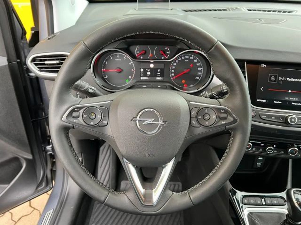 Opel Crossland X