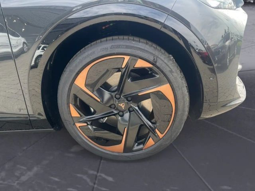 Cupra Tavascan