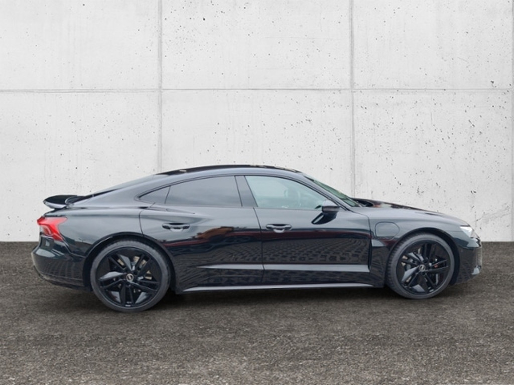 Audi e-tron GT