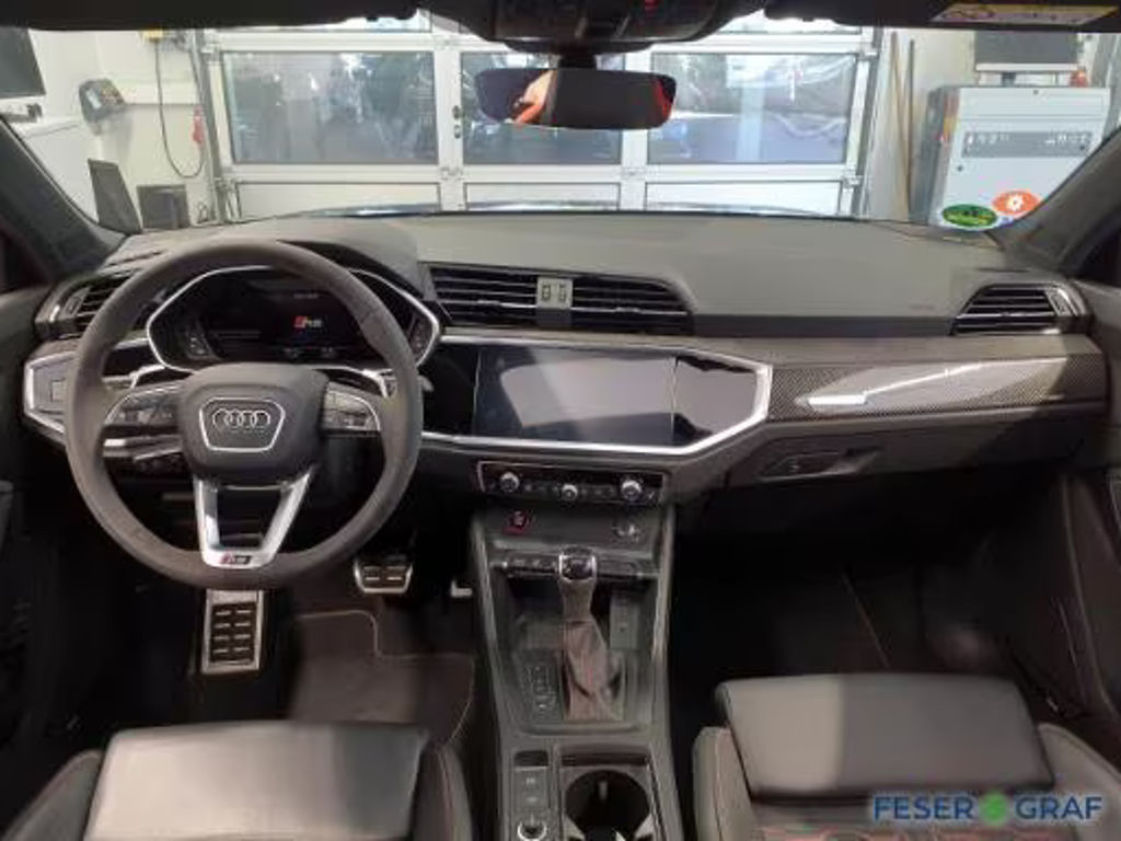 Audi RS Q3