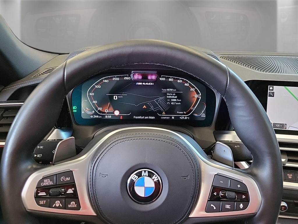BMW M440