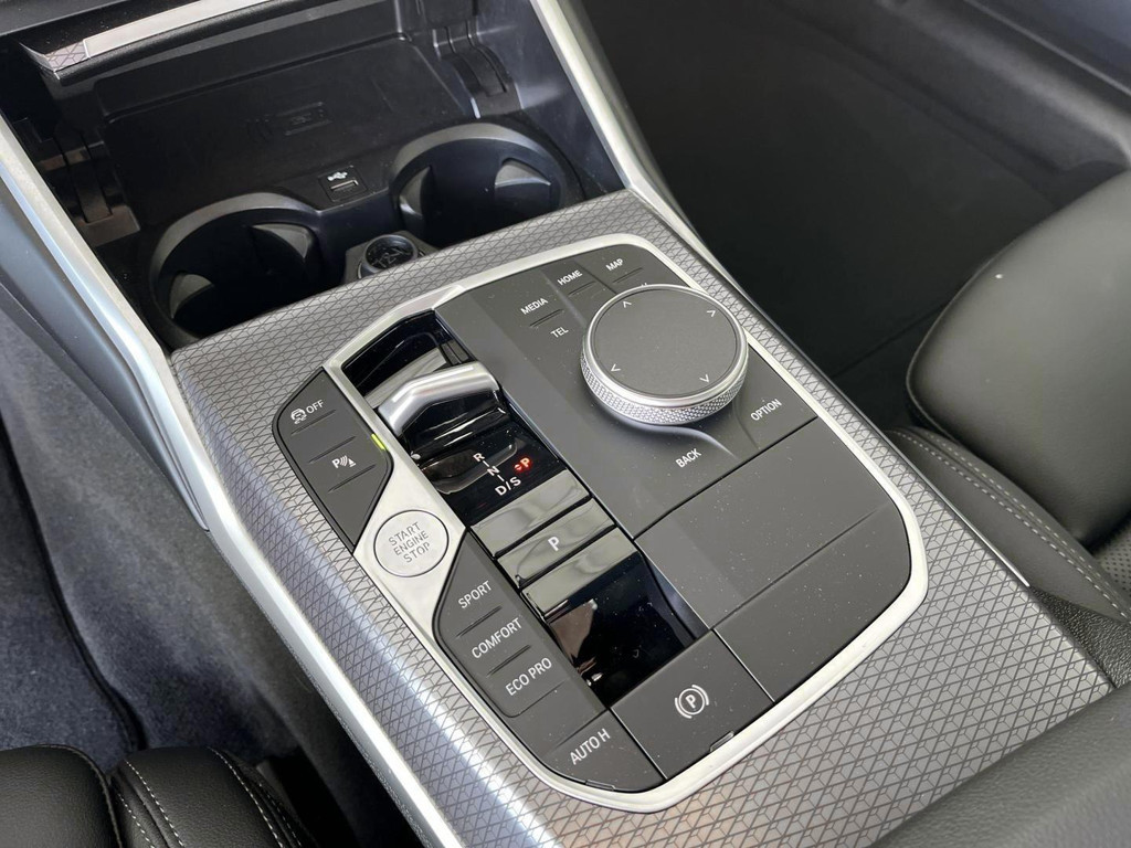 BMW 3 Serie 318 Sedan 318d