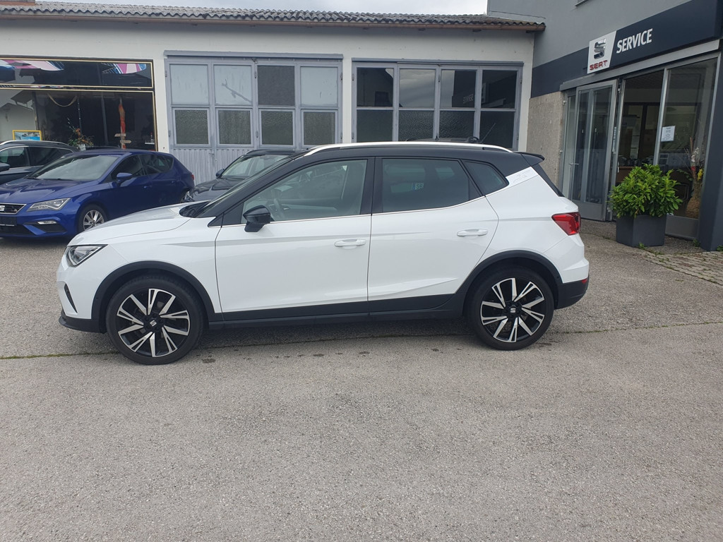 Seat Arona