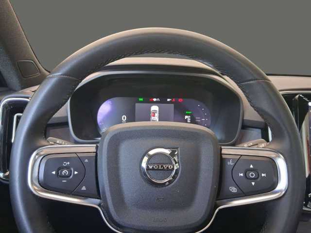 Volvo C40