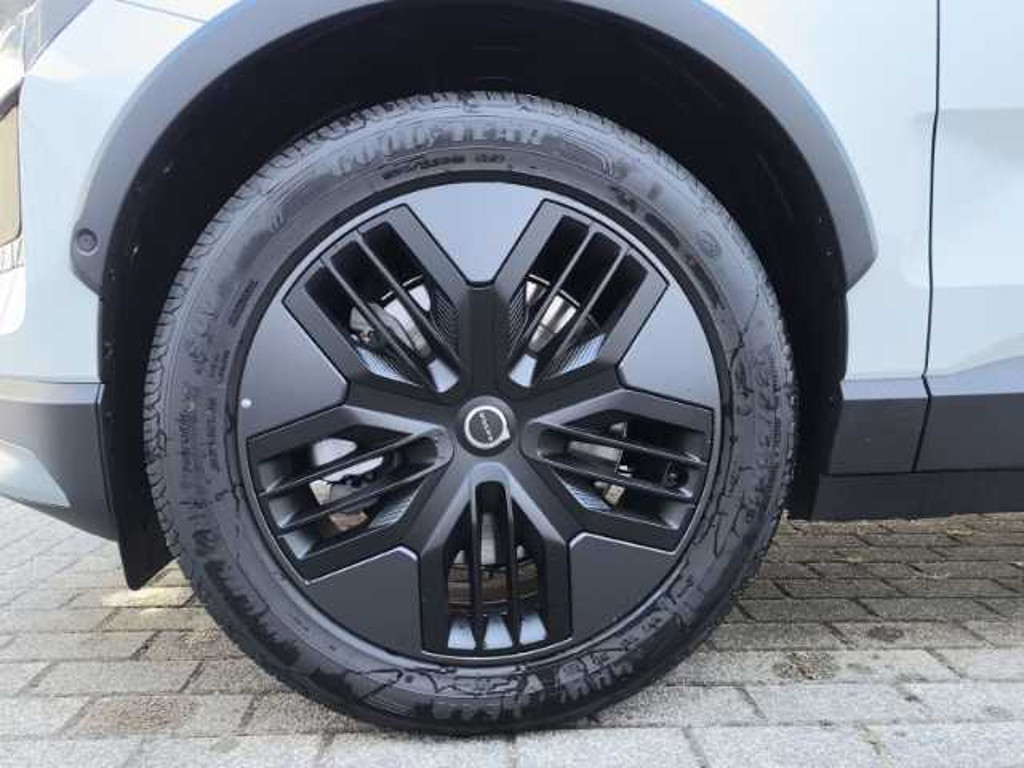 Volvo EX30