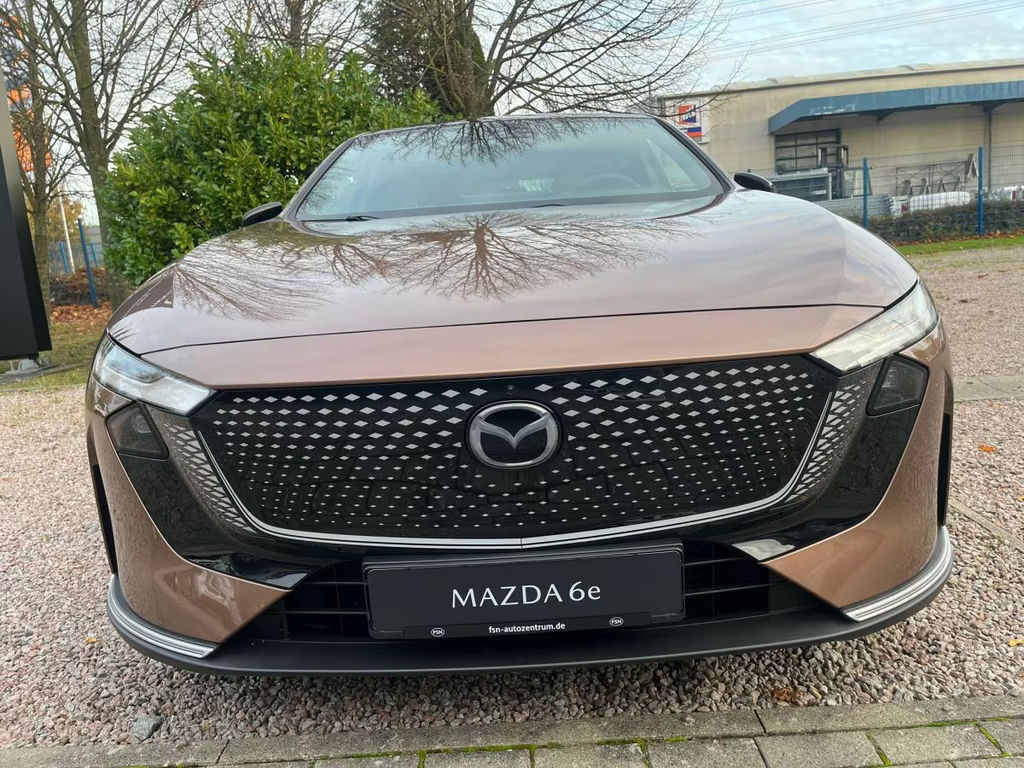 Mazda 6e