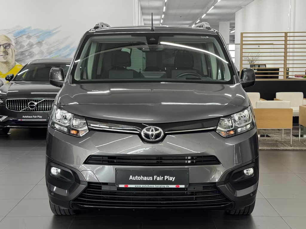 Toyota Proace (Verso)