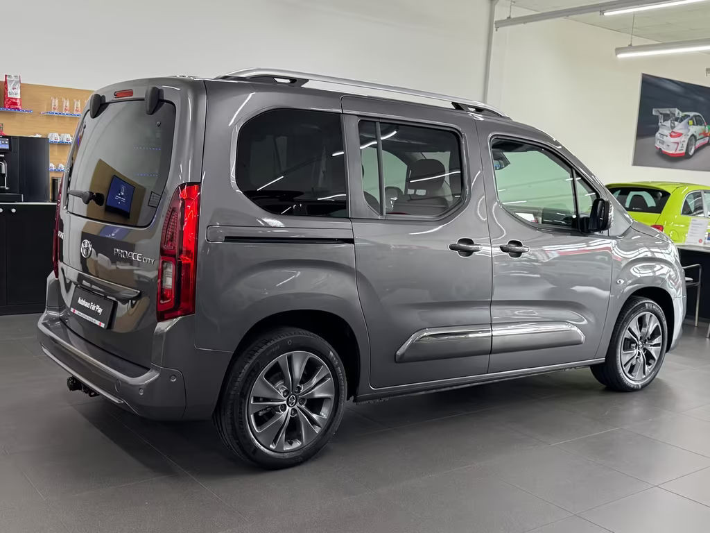 Toyota Proace (Verso)