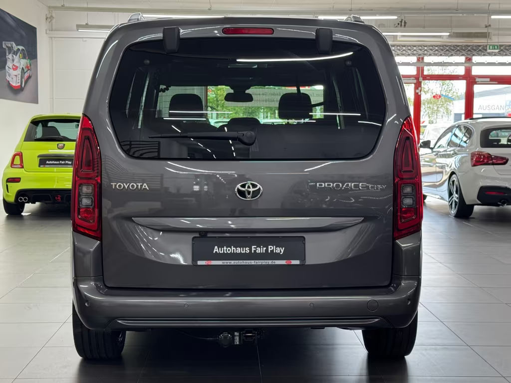 Toyota Proace (Verso)