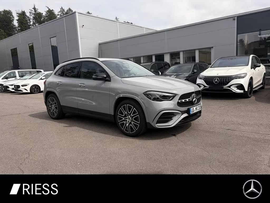 Mercedes-Benz GLA-Klasse GLA 200 360 ACC AHK AUT DynLicht Fernlichtass.