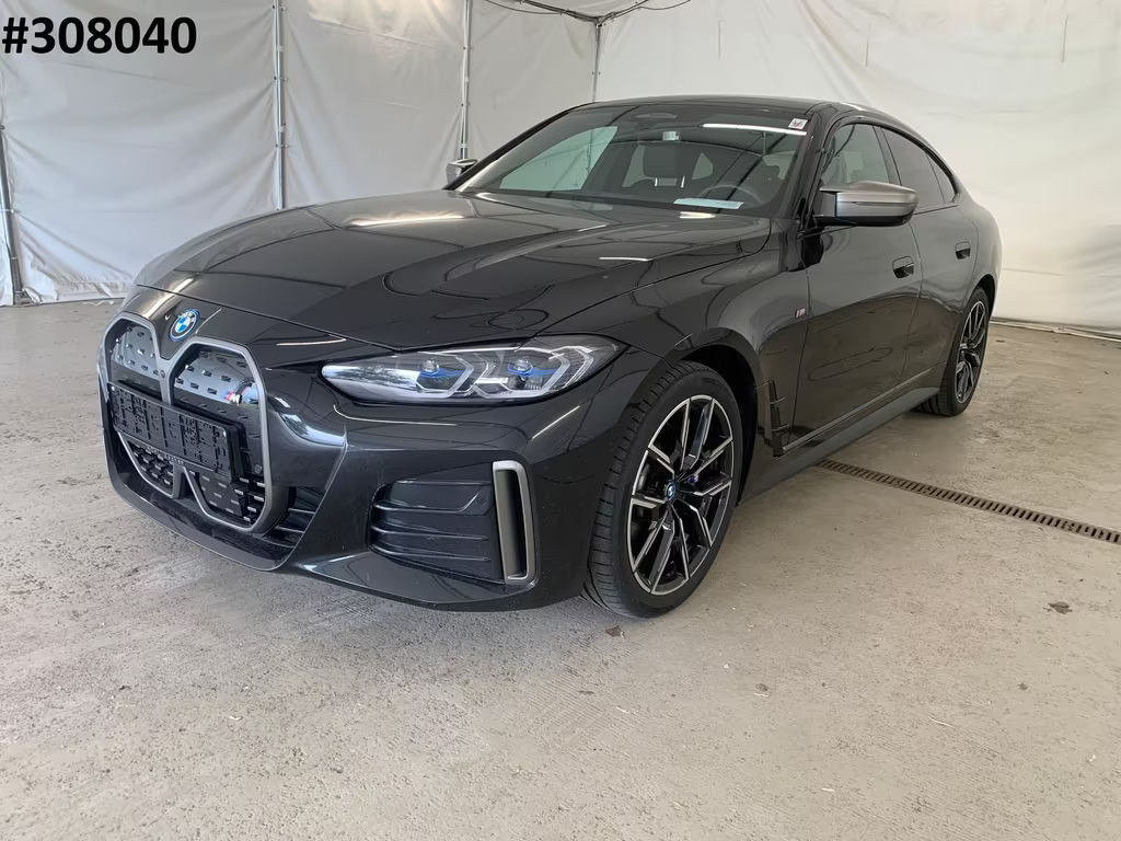 BMW i4 M50