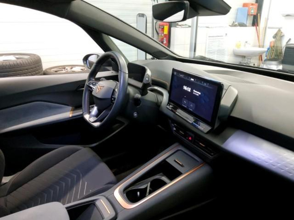 Cupra Born