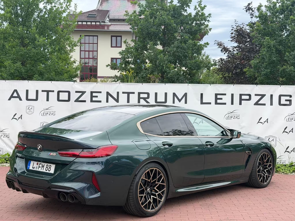 BMW M8
