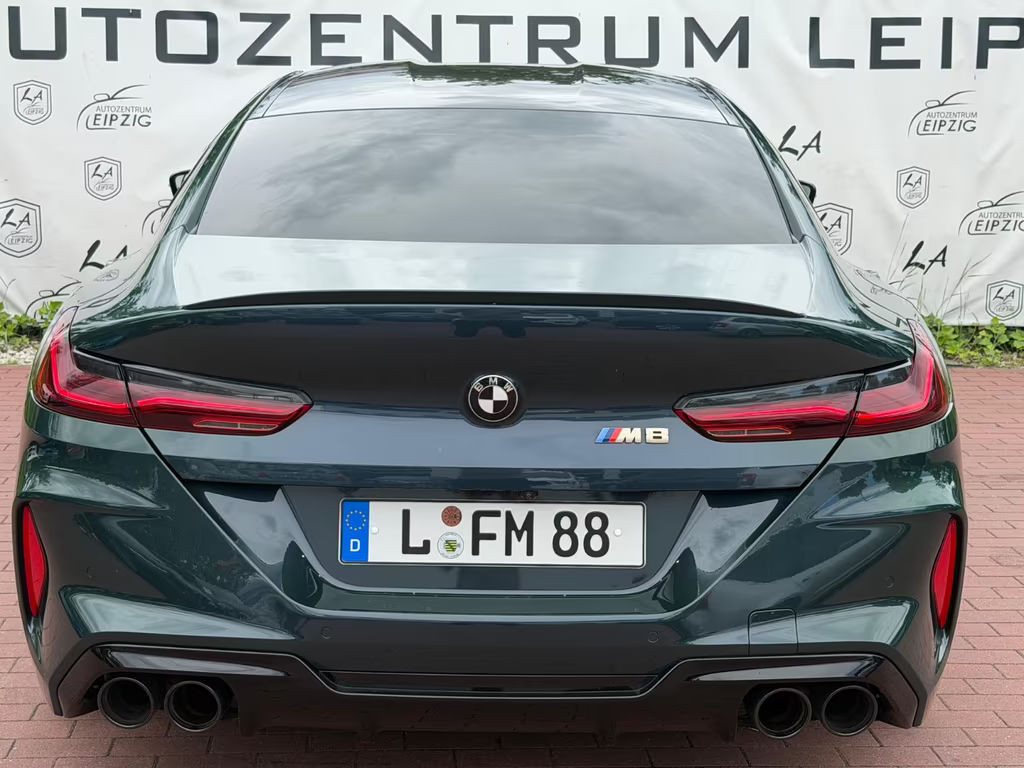 BMW M8