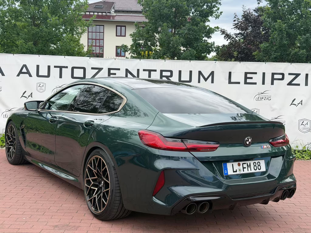 BMW M8