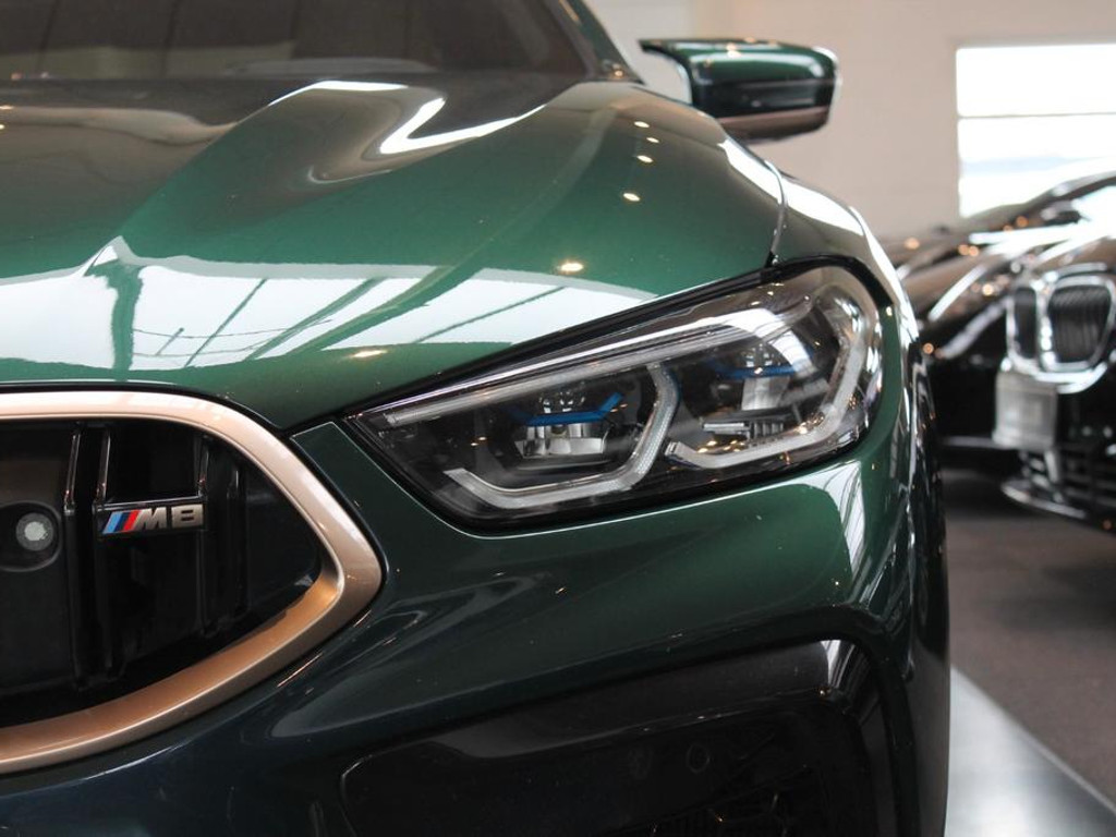 BMW M8