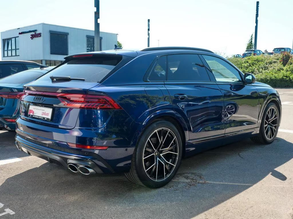Audi SQ8