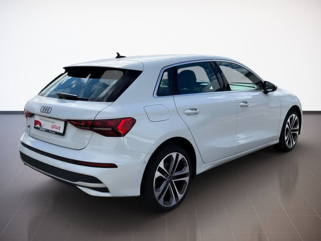 Audi A3 Sportback Sedan S-Tronic