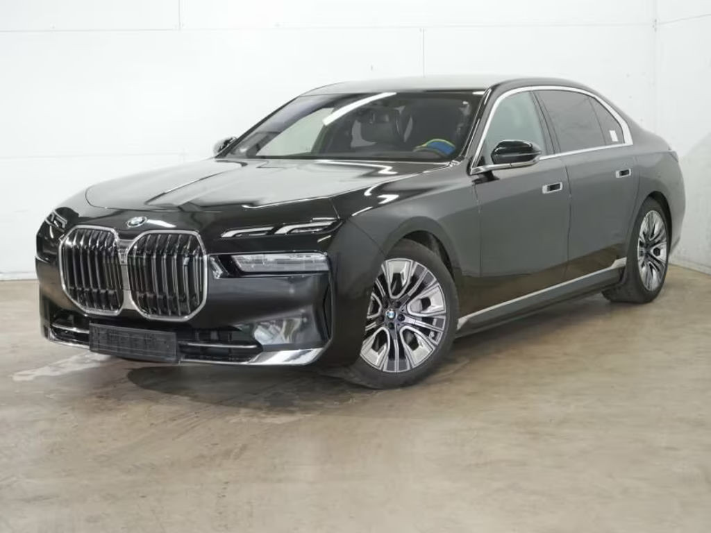 BMW i7 xDrive Sedan