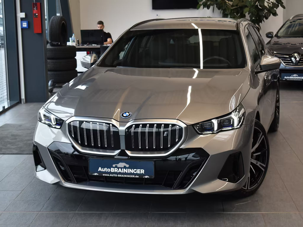 BMW i5 M-Sport Touring