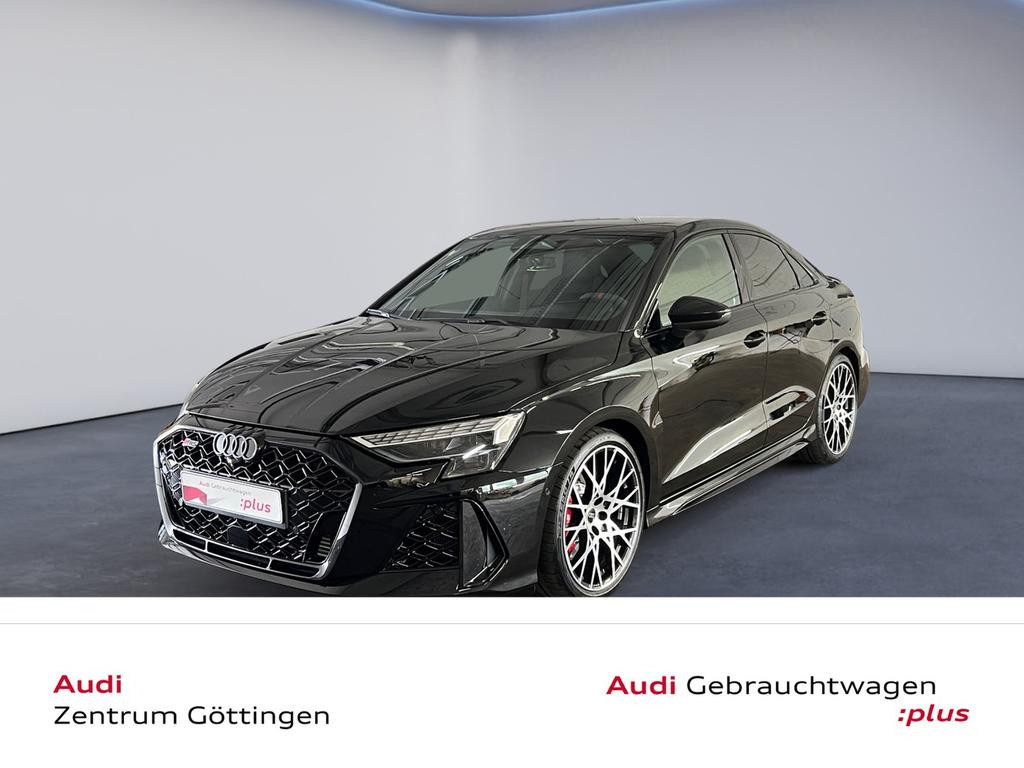 Audi RS3 Sedan Quattro S-Tronic