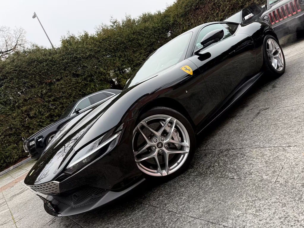 Ferrari Roma 3.9 Turbo V8
