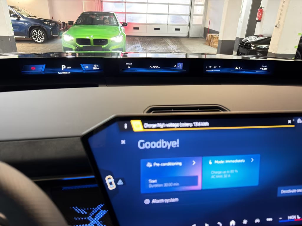 BMW iX3