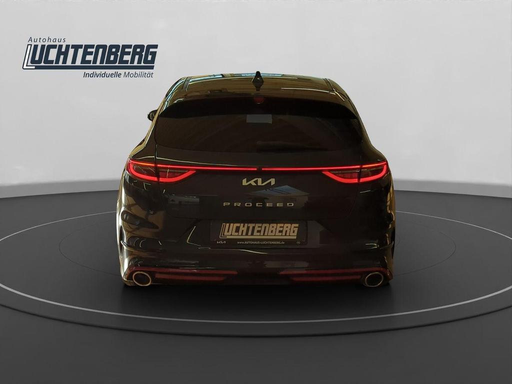 Kia ProCeed