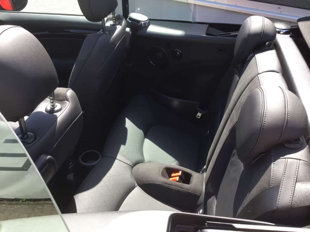 Mini John Cooper Works Cabrio