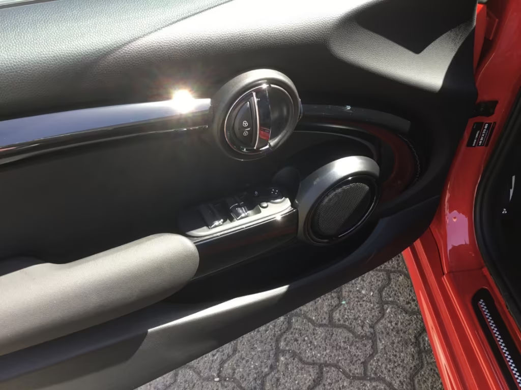 Mini John Cooper Works Cabrio