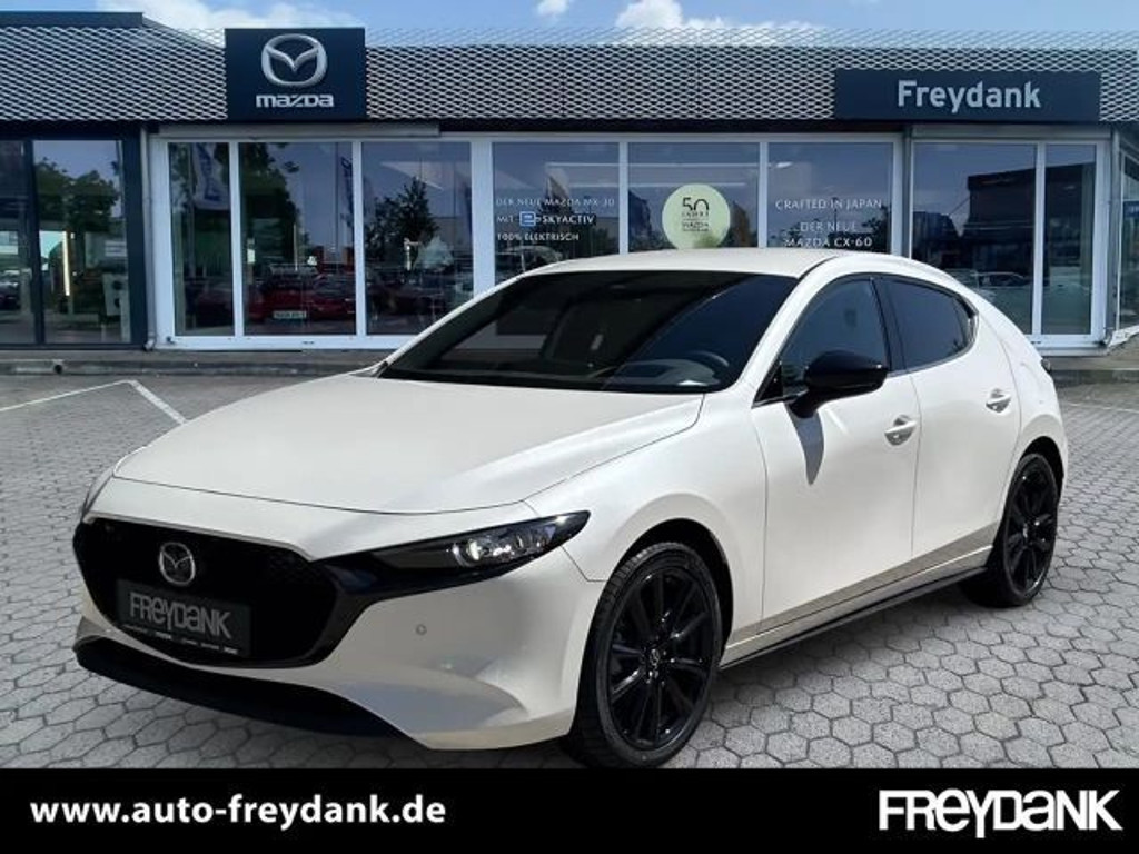 Mazda 3 SkyActiv 2.5L Homura e-Skyactiv