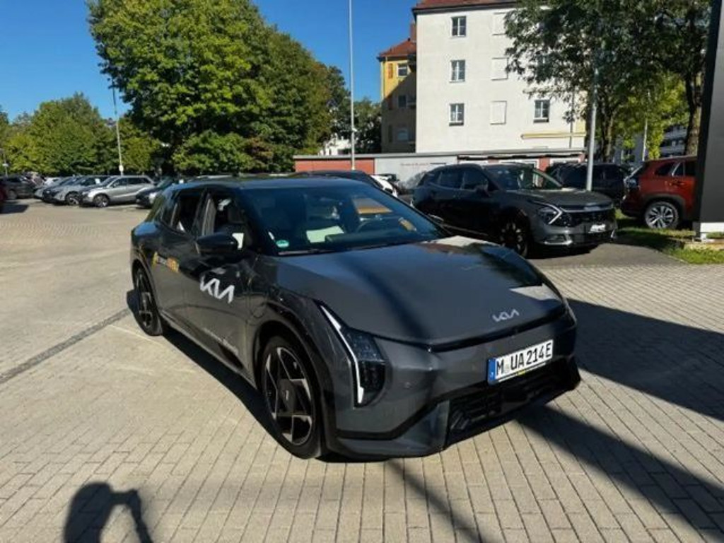 Kia EV4